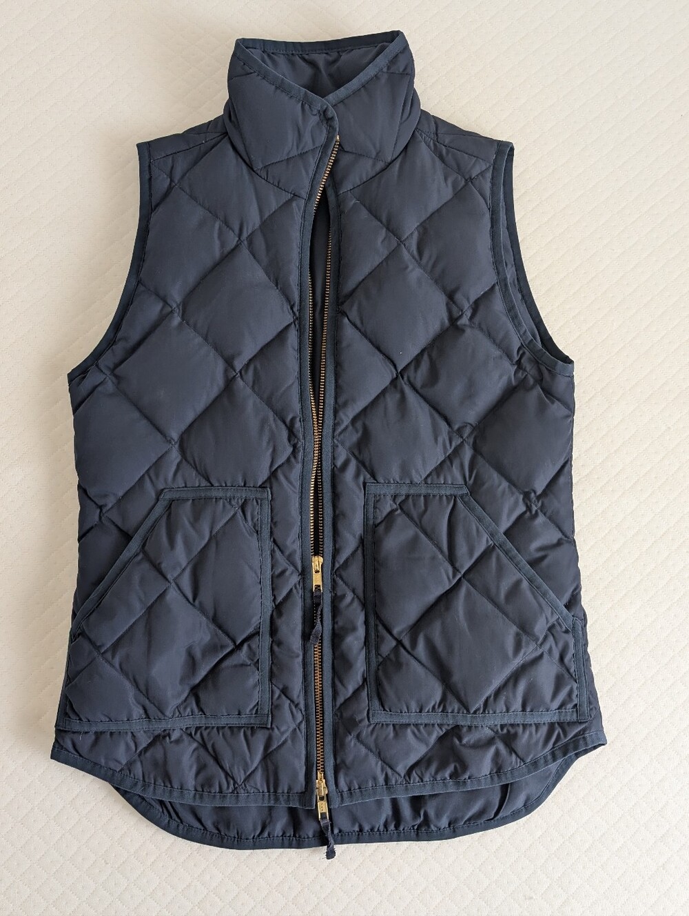 J. Crew Navy Diamond-Quilt Puffer Vest Down Fill Full Zip Vest Womens Size XXS